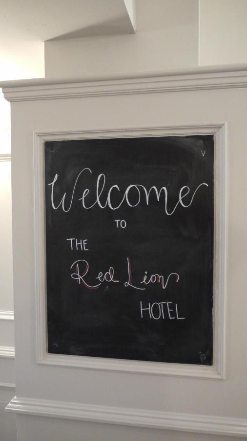 The Red Lion 3* Spalding