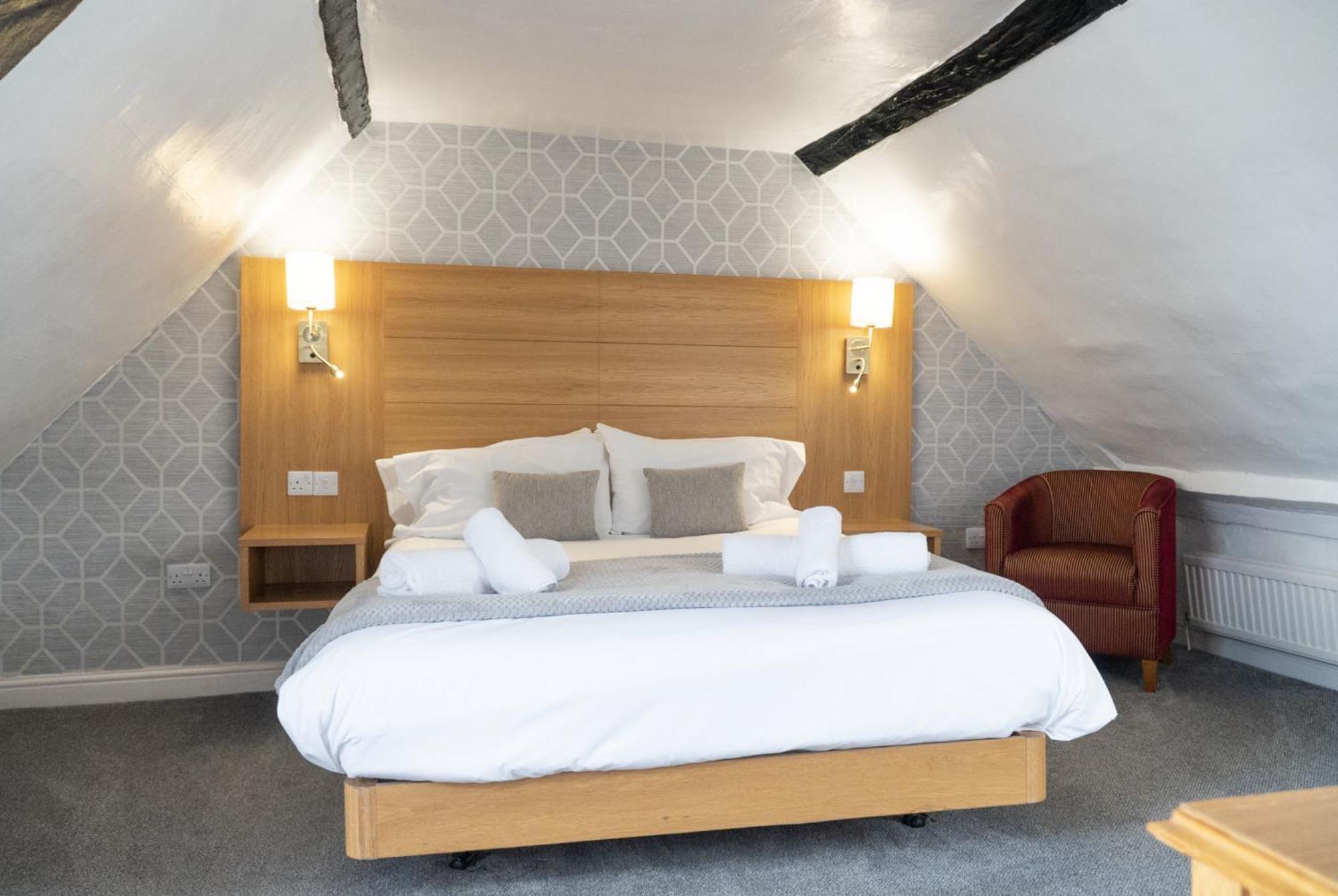 Hotel The Red Lion 3*